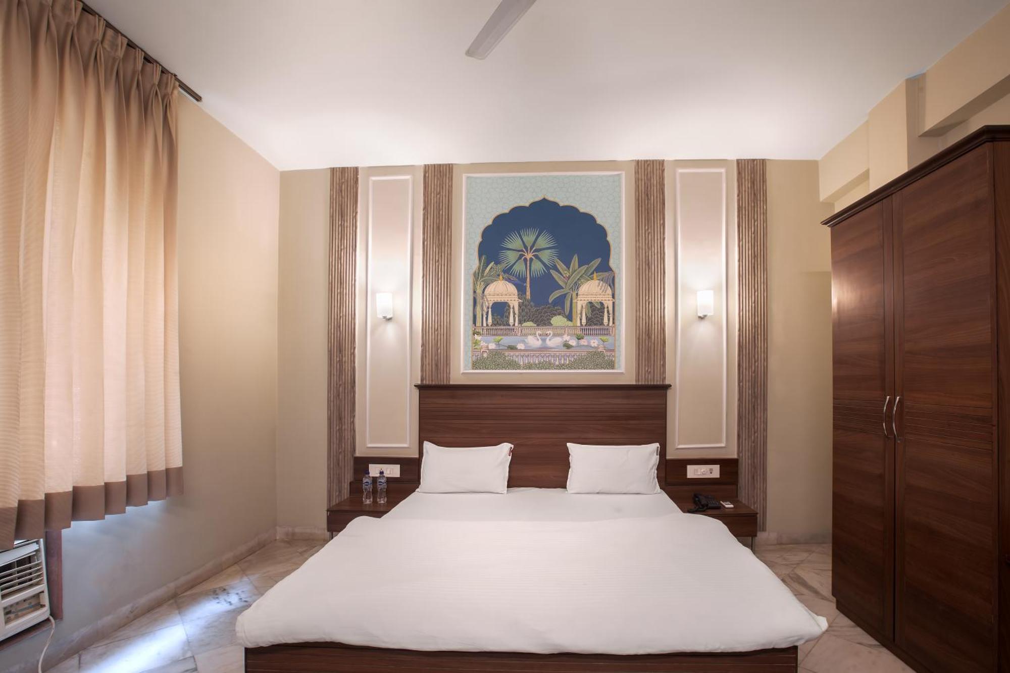 Hotel Bhakti Dhama Vrindāvan Exterior foto