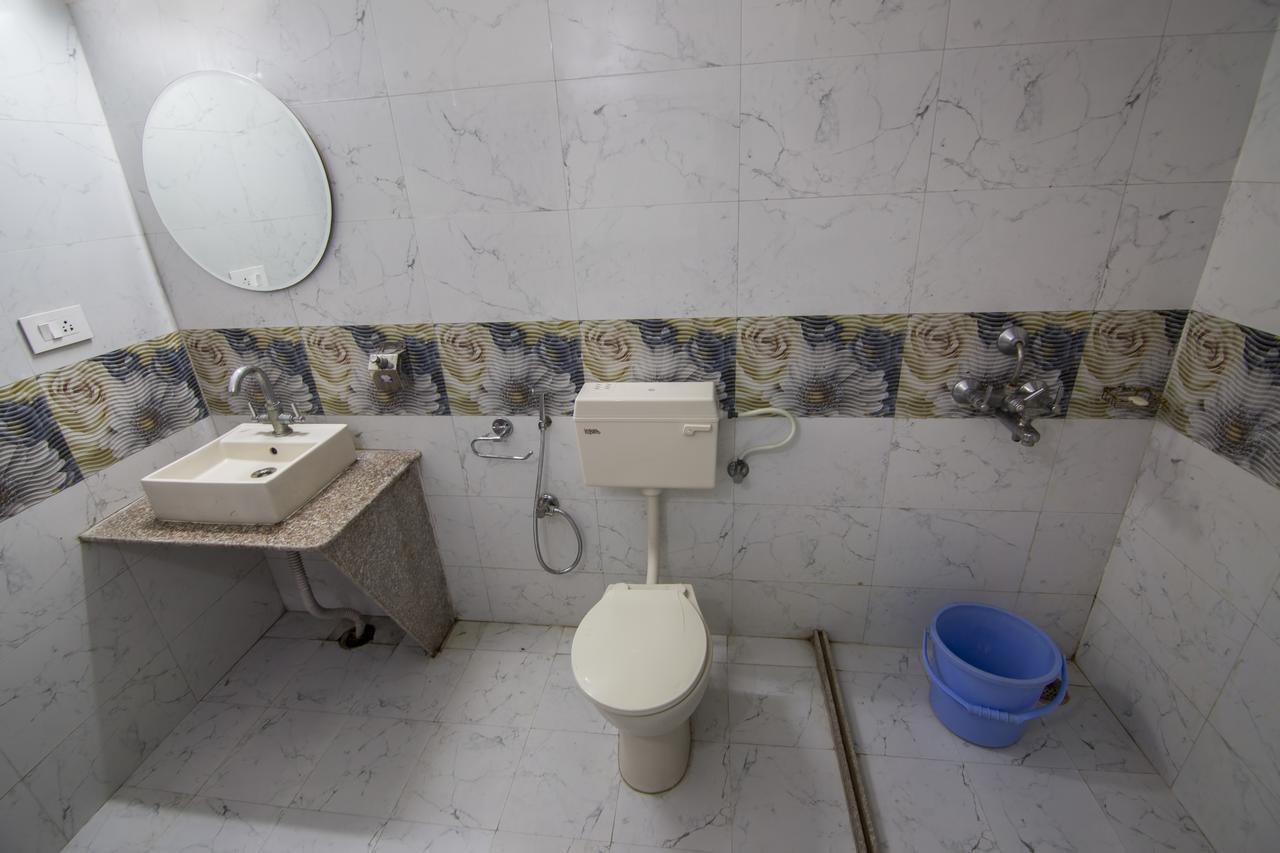 Hotel Bhakti Dhama Vrindāvan Cameră foto